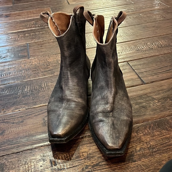 We the free boots - Picture 5 of 6